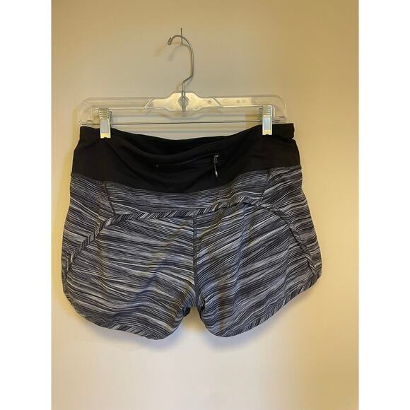 Lululemon Run Times Short Black White Size 6 - Picture 3 of 4